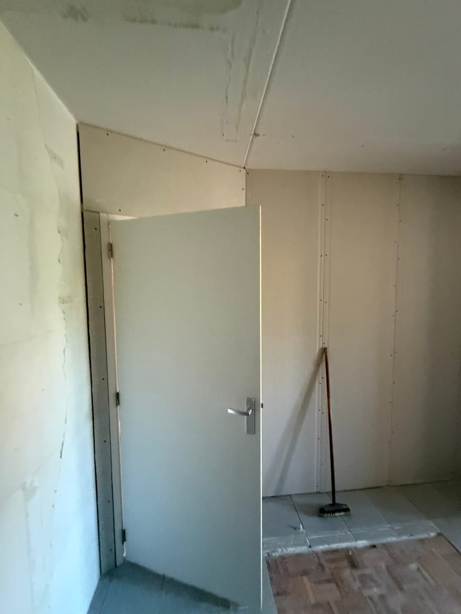 Tussenwand plaatsen in Den Haag — projectfoto 2